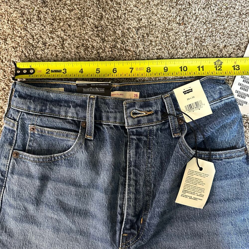 Levi's Premium Denim “70’s High Flare” Jeans size 26/2 - Picture 13 of 15